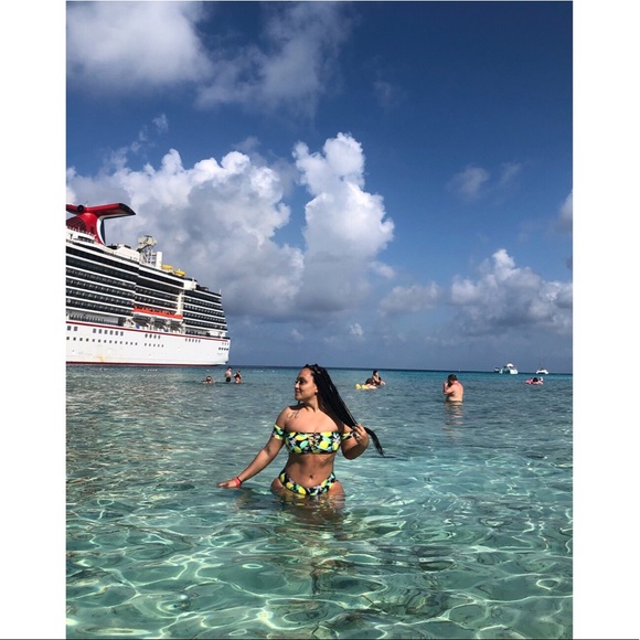 Lemon Print Tube Top Bikini - Picture 3 of 3